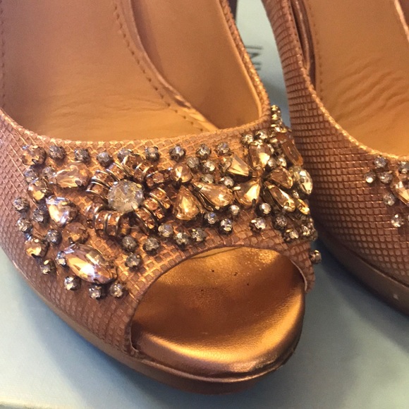 Antinio Melani - Picture 2 of 3